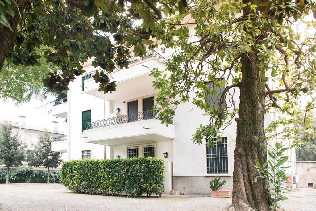 Myplace Prato Della Valle Apartments Padova Exterior photo